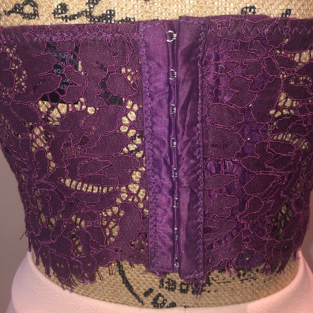 Lace bustier - Picture 3 of 4